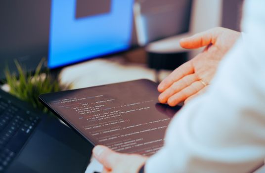 Managing worktree lifecycle and cleanup across multiple parallel development streams